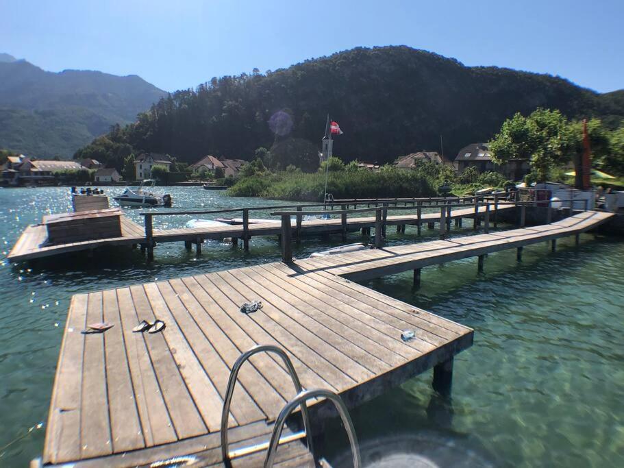 Charmant Et Spacieux Appartement A Quelques Pas Du Lac Duingt Kültér fotó