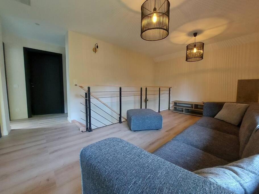 Charmant Et Spacieux Appartement A Quelques Pas Du Lac Duingt Kültér fotó