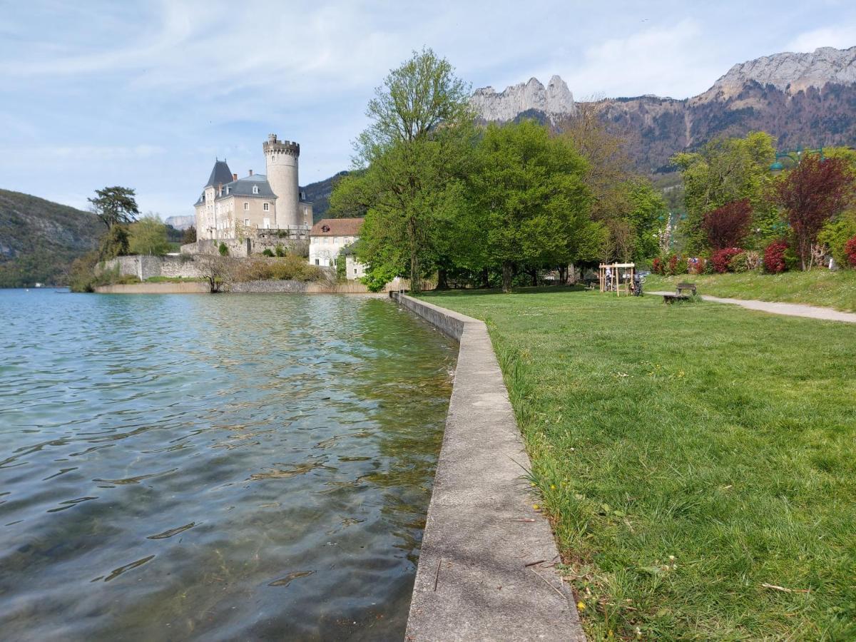 Charmant Et Spacieux Appartement A Quelques Pas Du Lac Duingt Kültér fotó